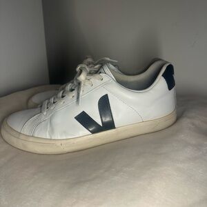 Veja White and Black Sneakers with Classic Low-Profile Design